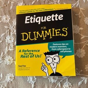 Etiquette for Dummies Book - B46